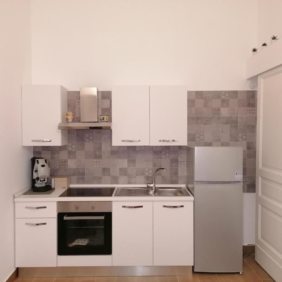 A Piscaria Apartment Catania Luaran gambar
