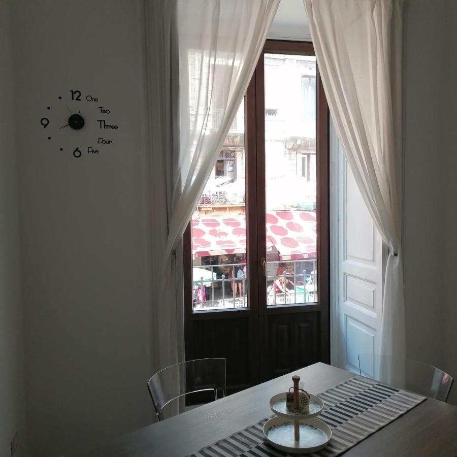 A Piscaria Apartment Catania Luaran gambar