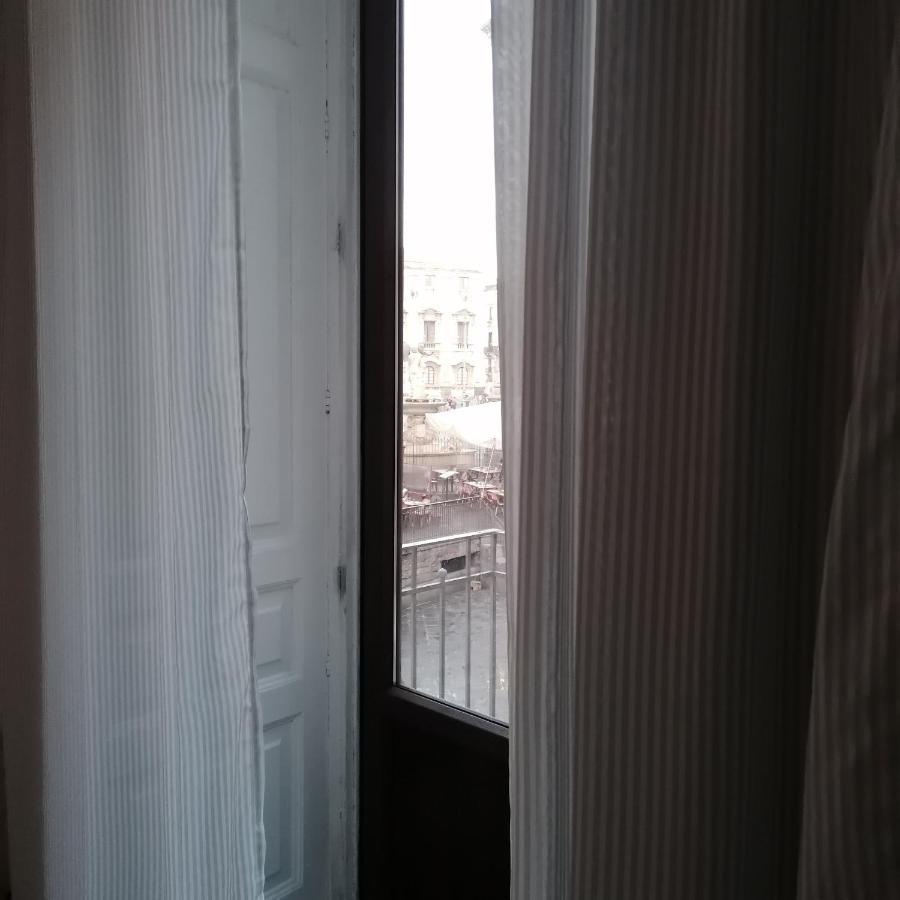A Piscaria Apartment Catania Luaran gambar