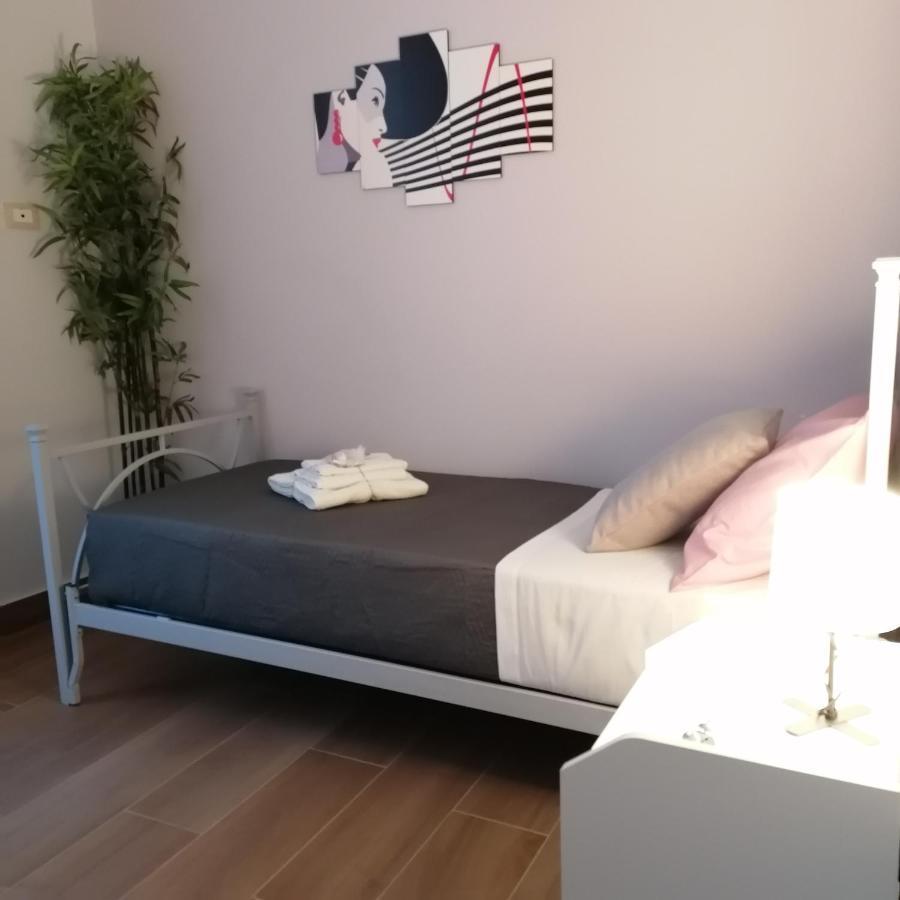 A Piscaria Apartment Catania Luaran gambar