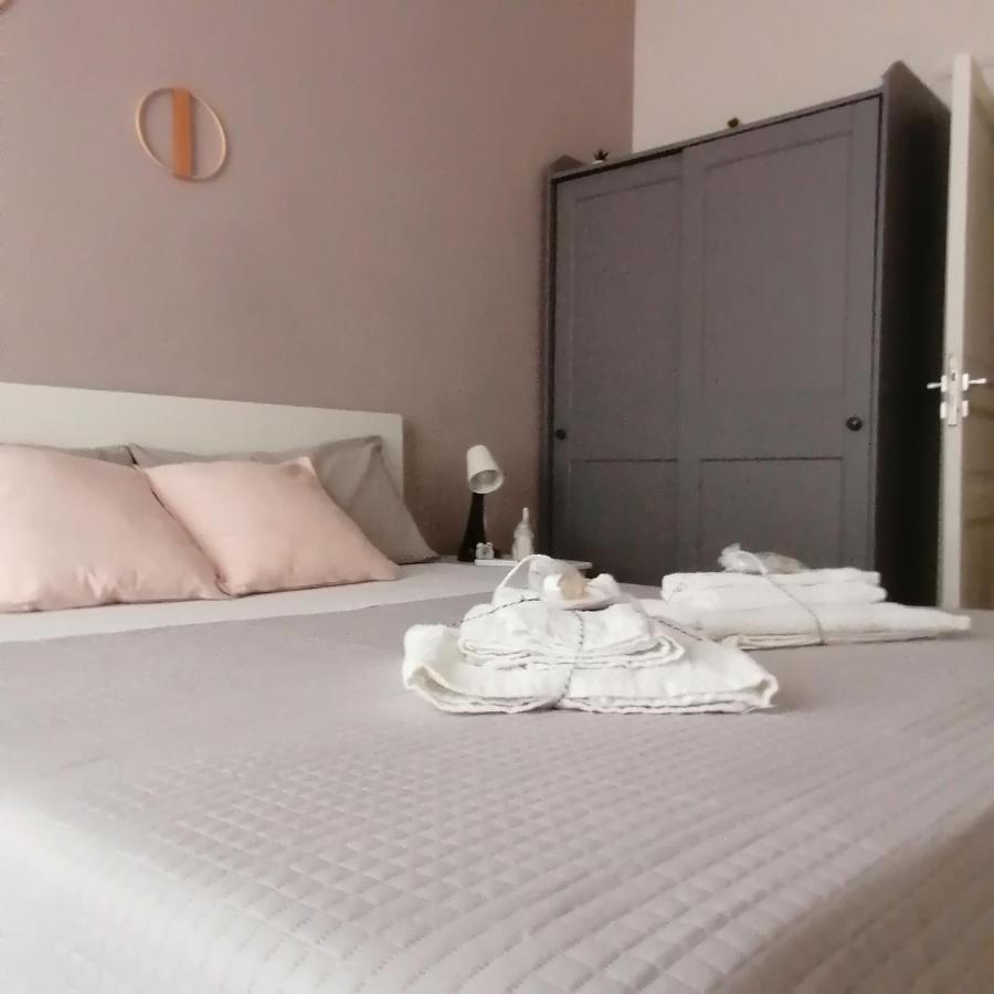 A Piscaria Apartment Catania Luaran gambar
