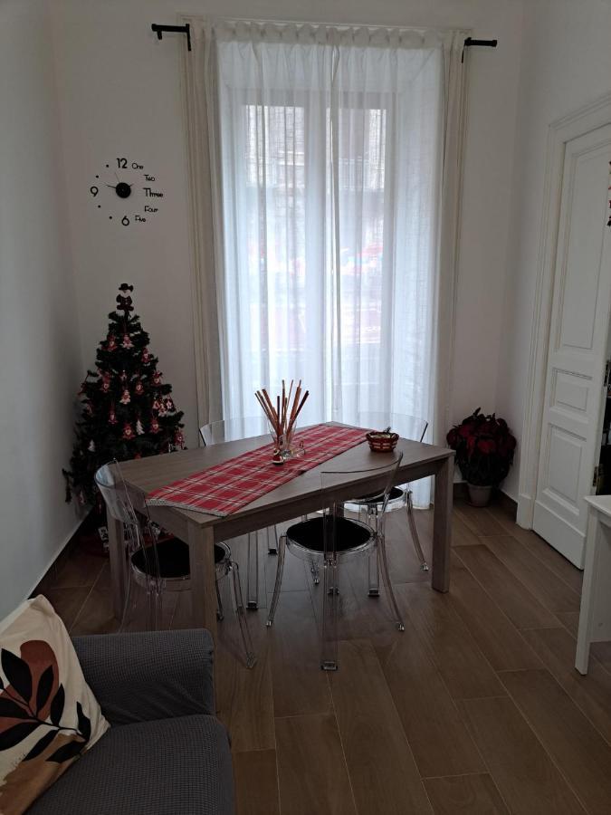 A Piscaria Apartment Catania Luaran gambar